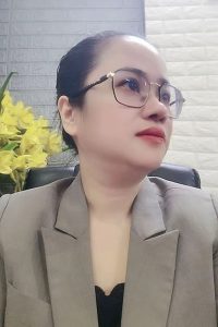 Phía sau con trẻ tâm thần phân liệt